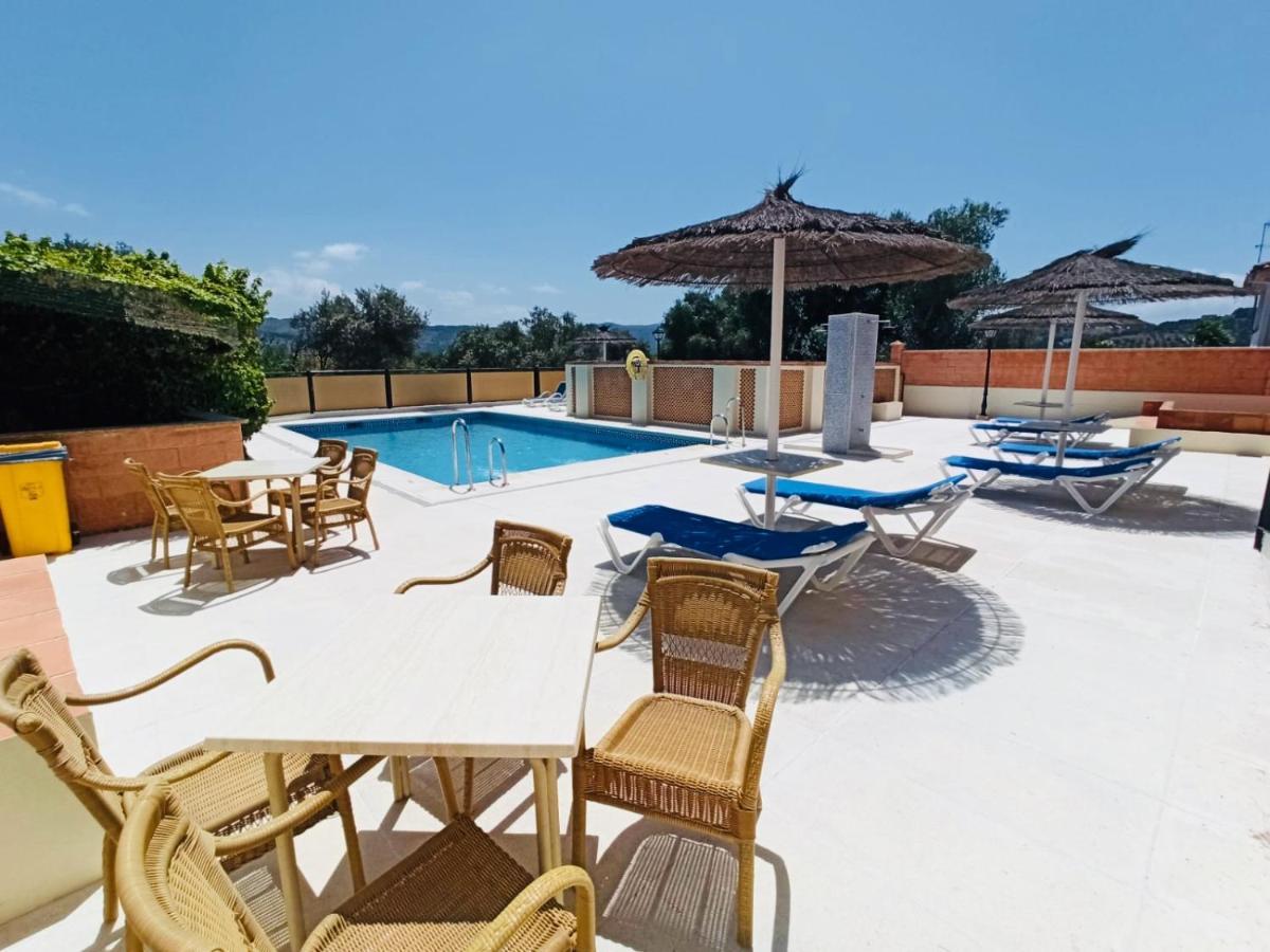 Hotel Sierra De Ubrique Bagian luar foto